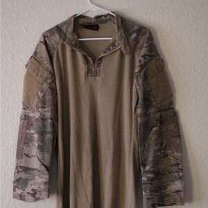 Drifire  Tactical Combat top gently worn